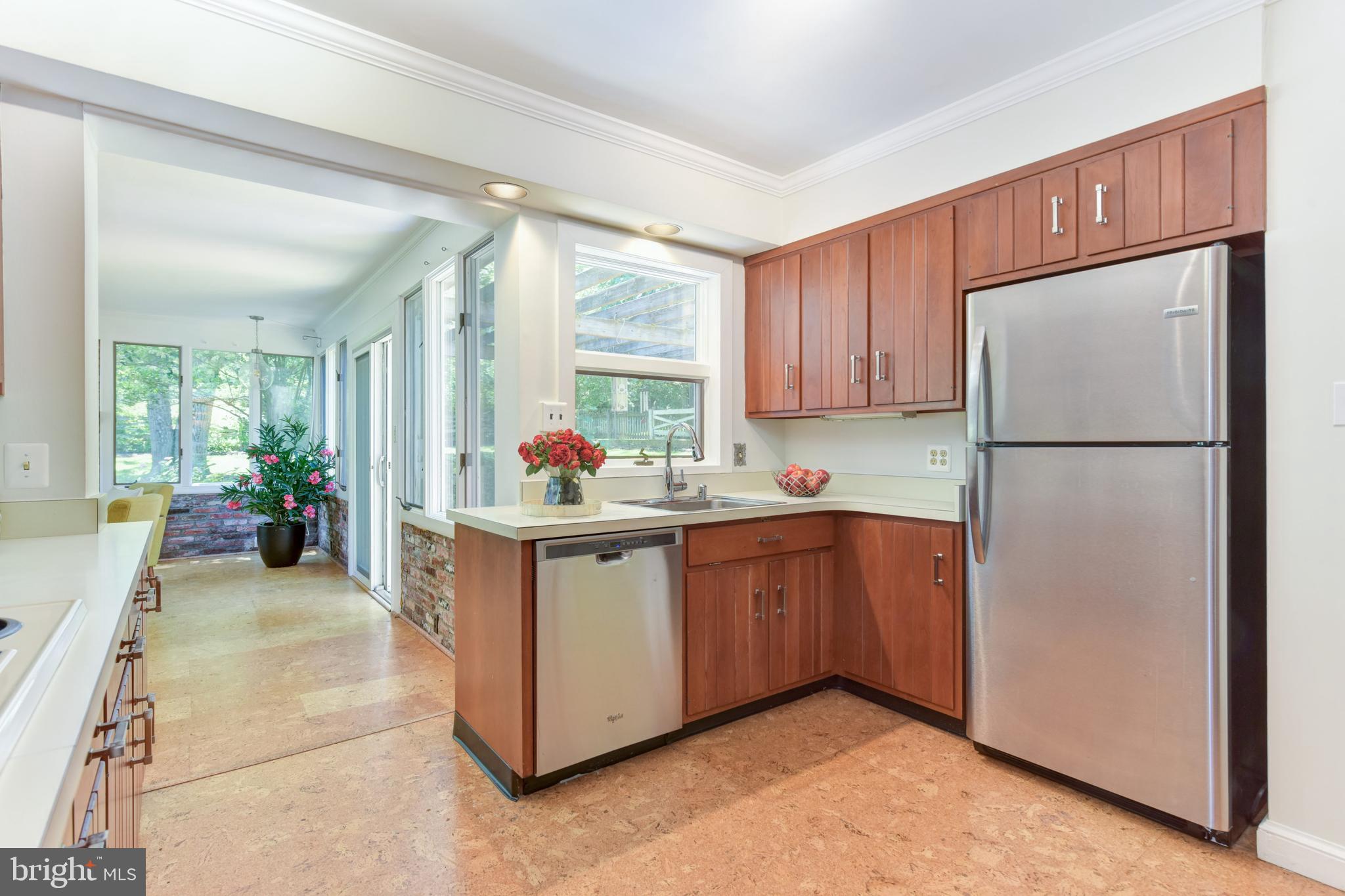 814 Villa Ridge Road Falls Church, VA 22046 - Photo 17 of 61