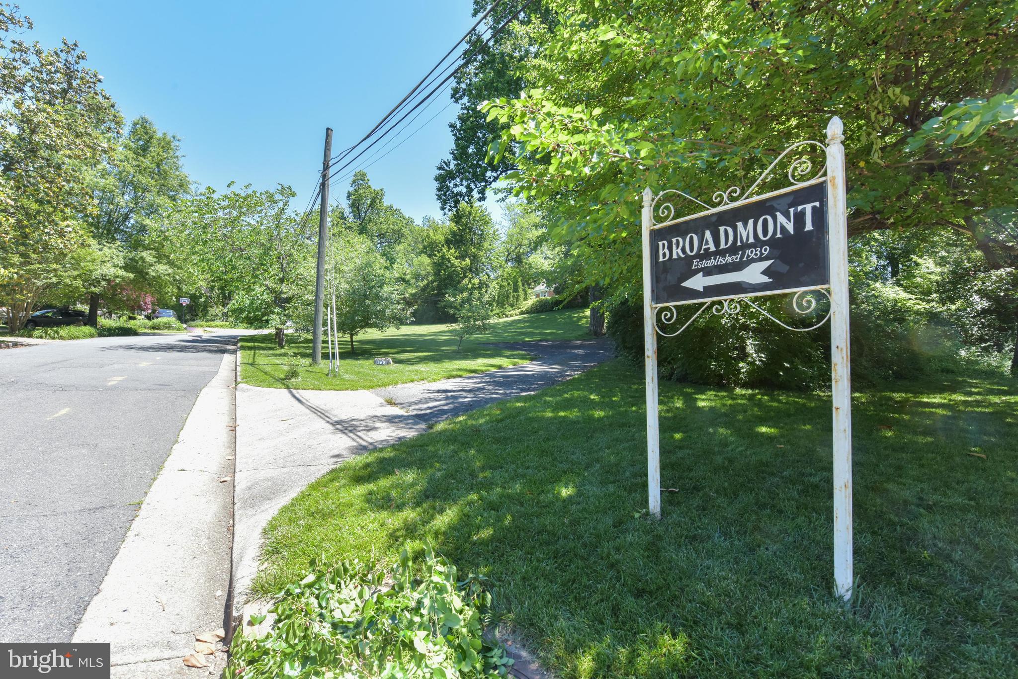 814 Villa Ridge Road Falls Church, VA 22046 - Photo 47 of 61