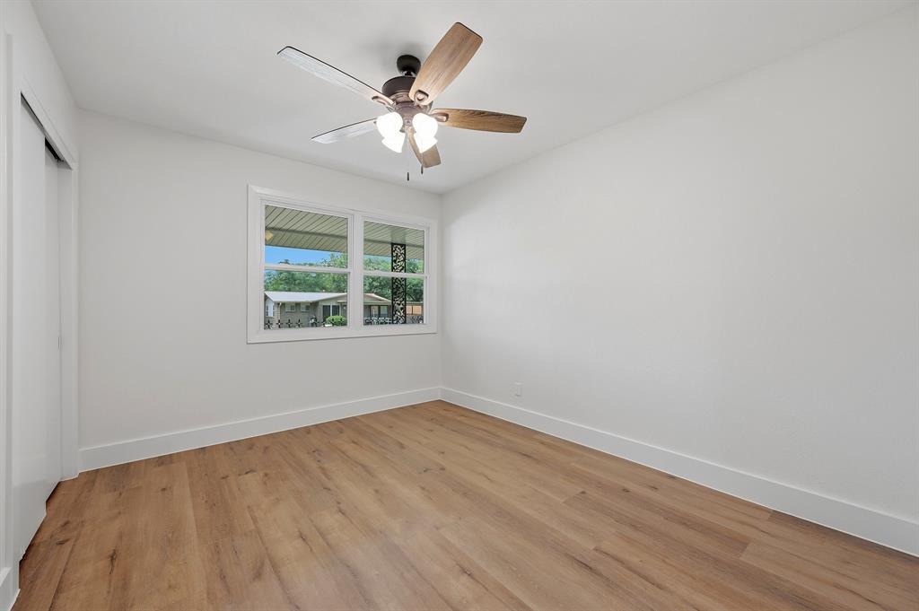 716 Pine Street Hurst, TX 76053 - Photo 18 of 35