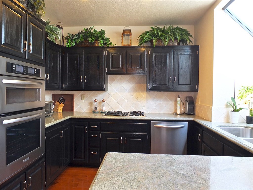 5650 Azure Way Long Beach, CA 90803 - Photo 12 of 35