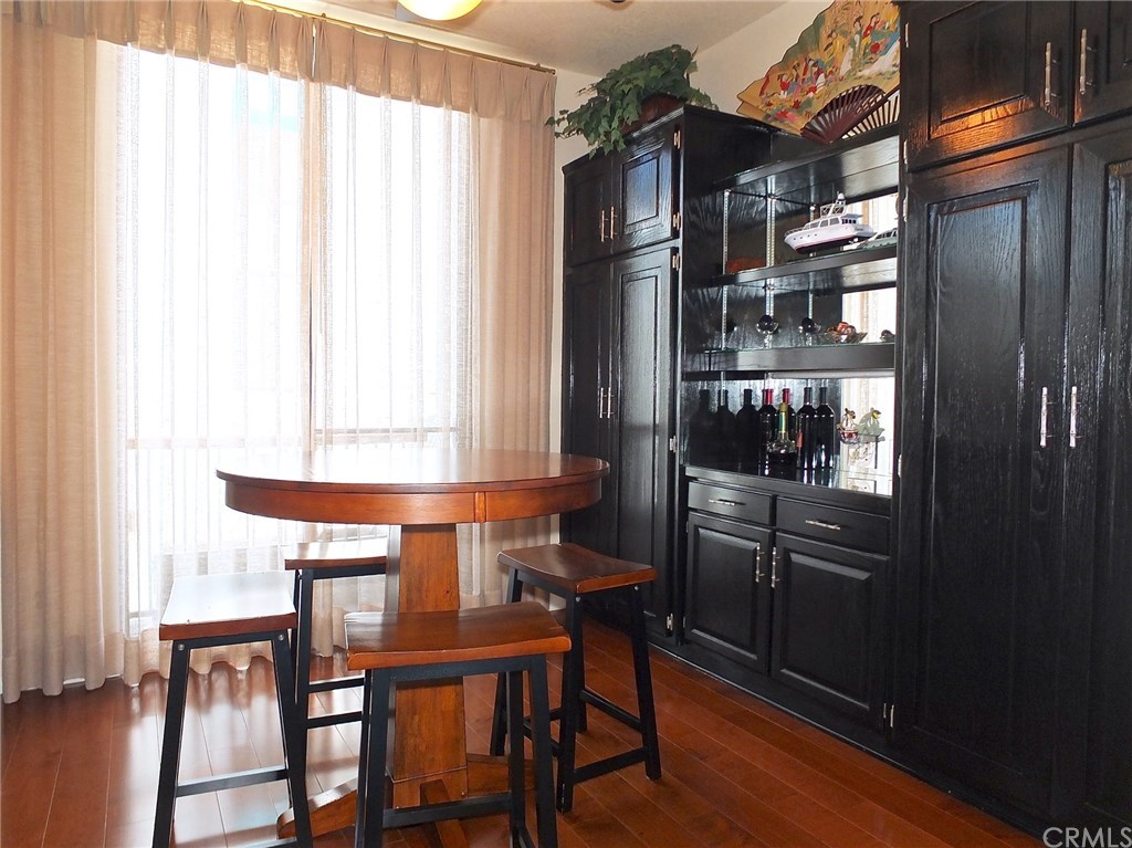 5650 Azure Way Long Beach, CA 90803 - Photo 15 of 35