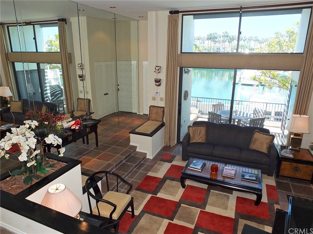 5650 Azure Way Long Beach, CA 90803 - Photo 3 of 35