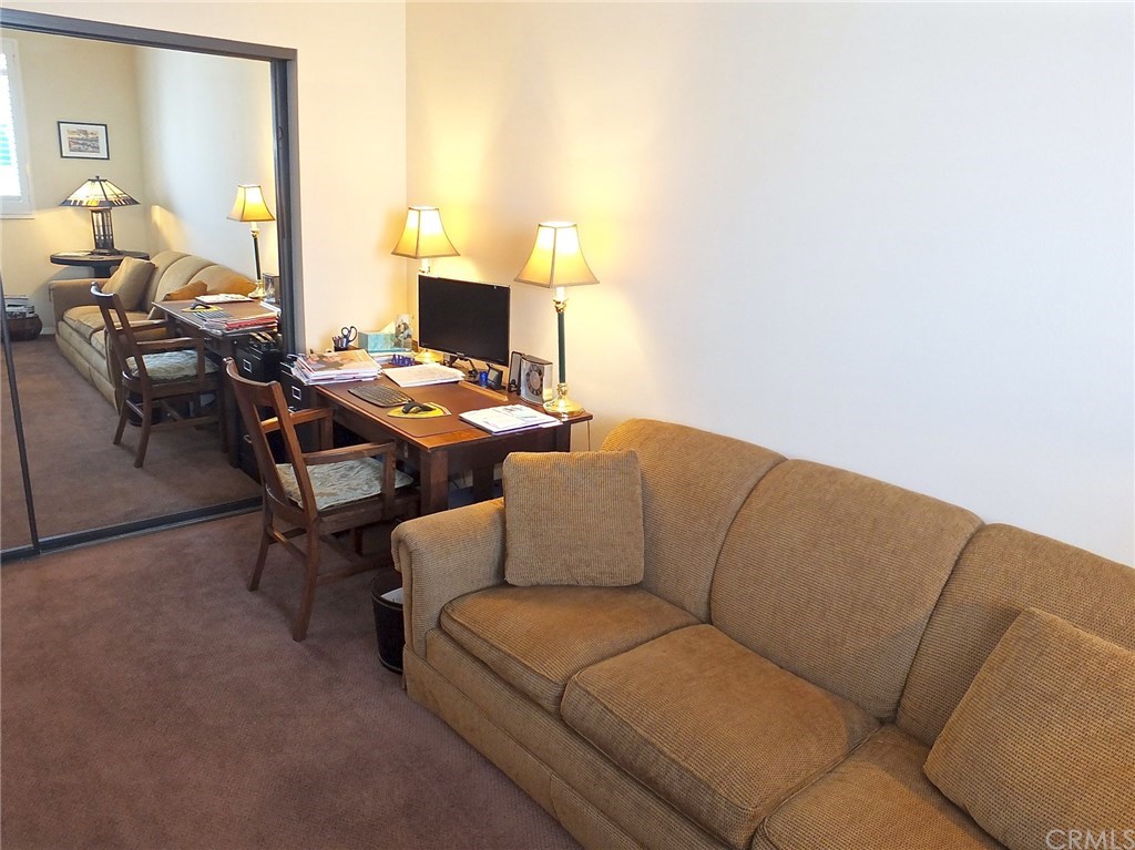 5650 Azure Way Long Beach, CA 90803 - Photo 21 of 35