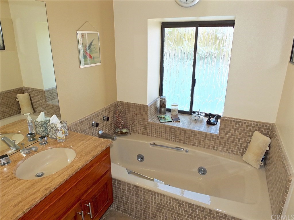 5650 Azure Way Long Beach, CA 90803 - Photo 27 of 35