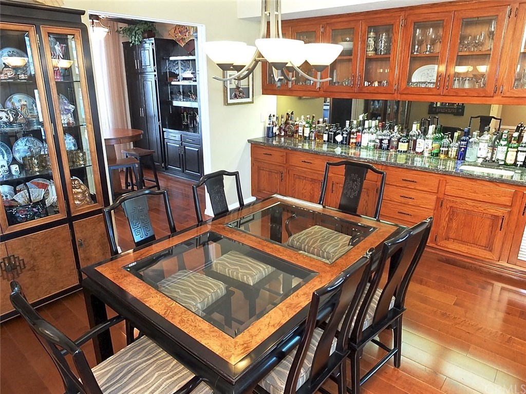 5650 Azure Way Long Beach, CA 90803 - Photo 8 of 35