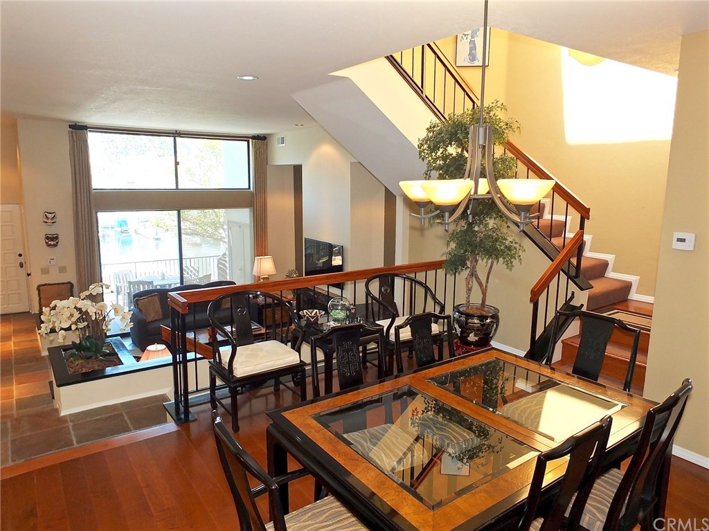 5650 Azure Way Long Beach, CA 90803 - Photo 10 of 35