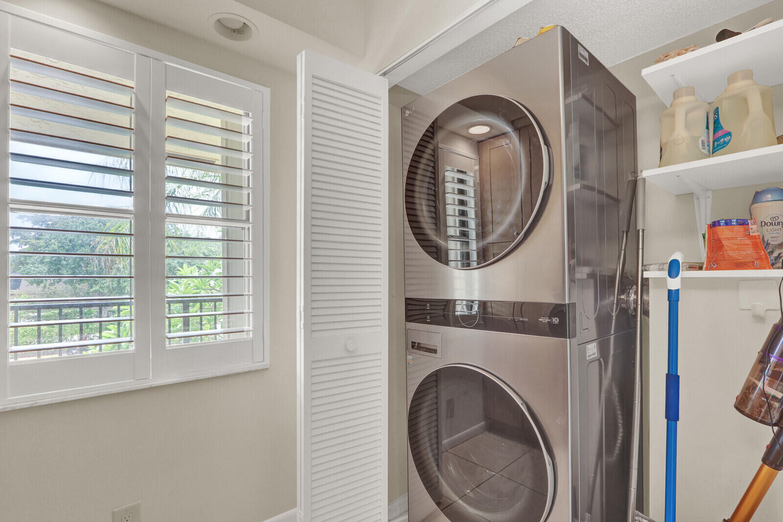 2916 Southwest 22nd Circle, Unit 202D Delray Beach, FL 33445 - Photo 6 of 21 07_Image_7_mls