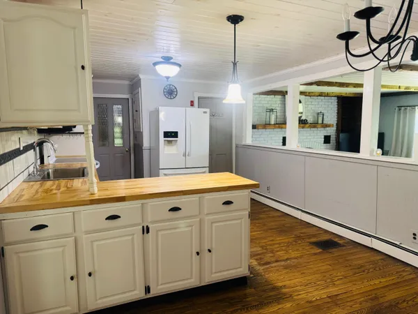 $149,900 | 184 Station Road, Sherman, ME 04776