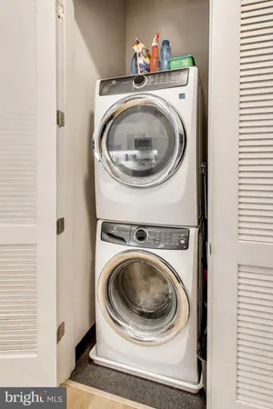 $2,400 | 6803 Cameron Drive Northwest, Unit 516, Washington, DC 20012