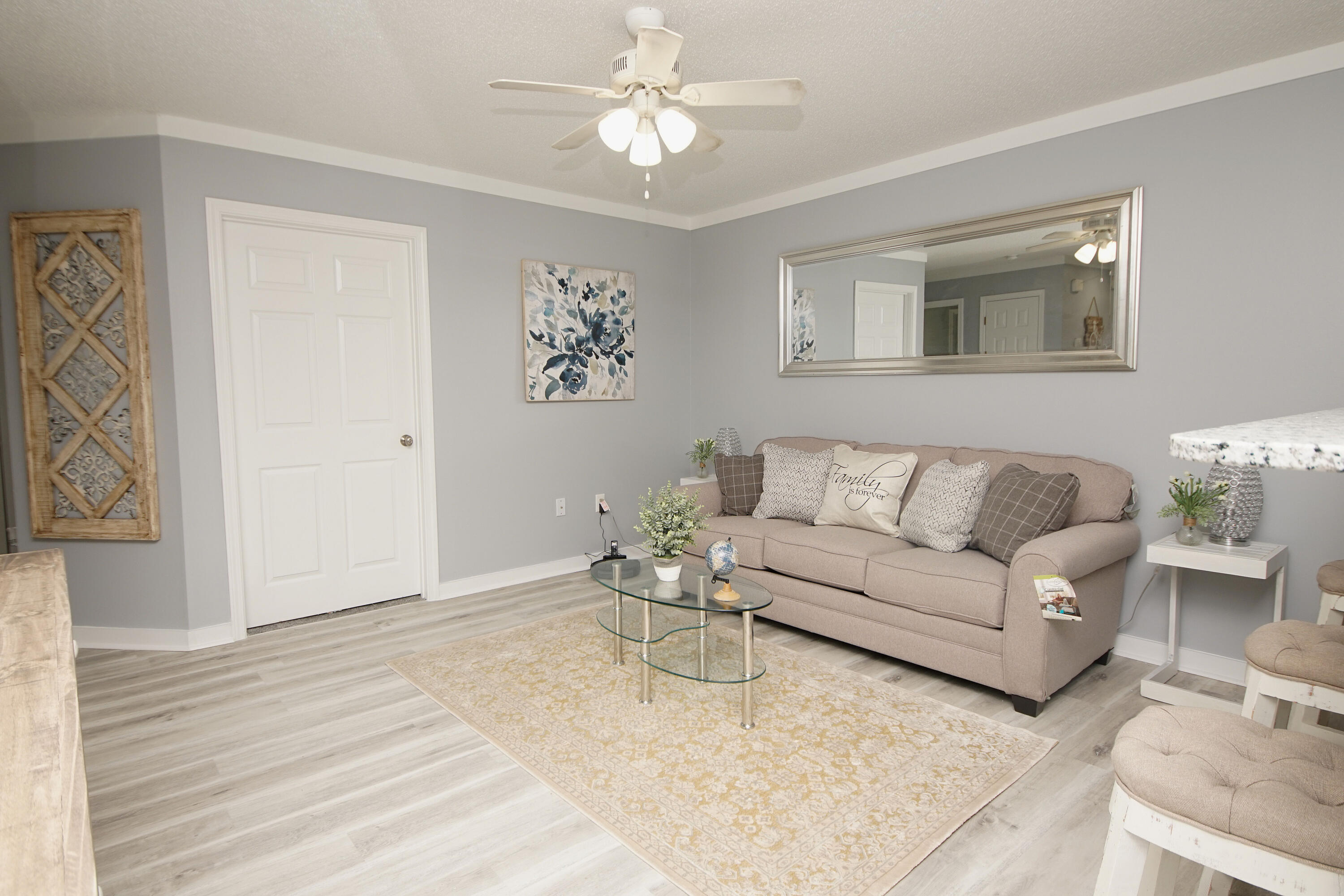 5253 Kervin Road Crestview, FL 32539 - Photo 15 of 26 5253KervinLiving5