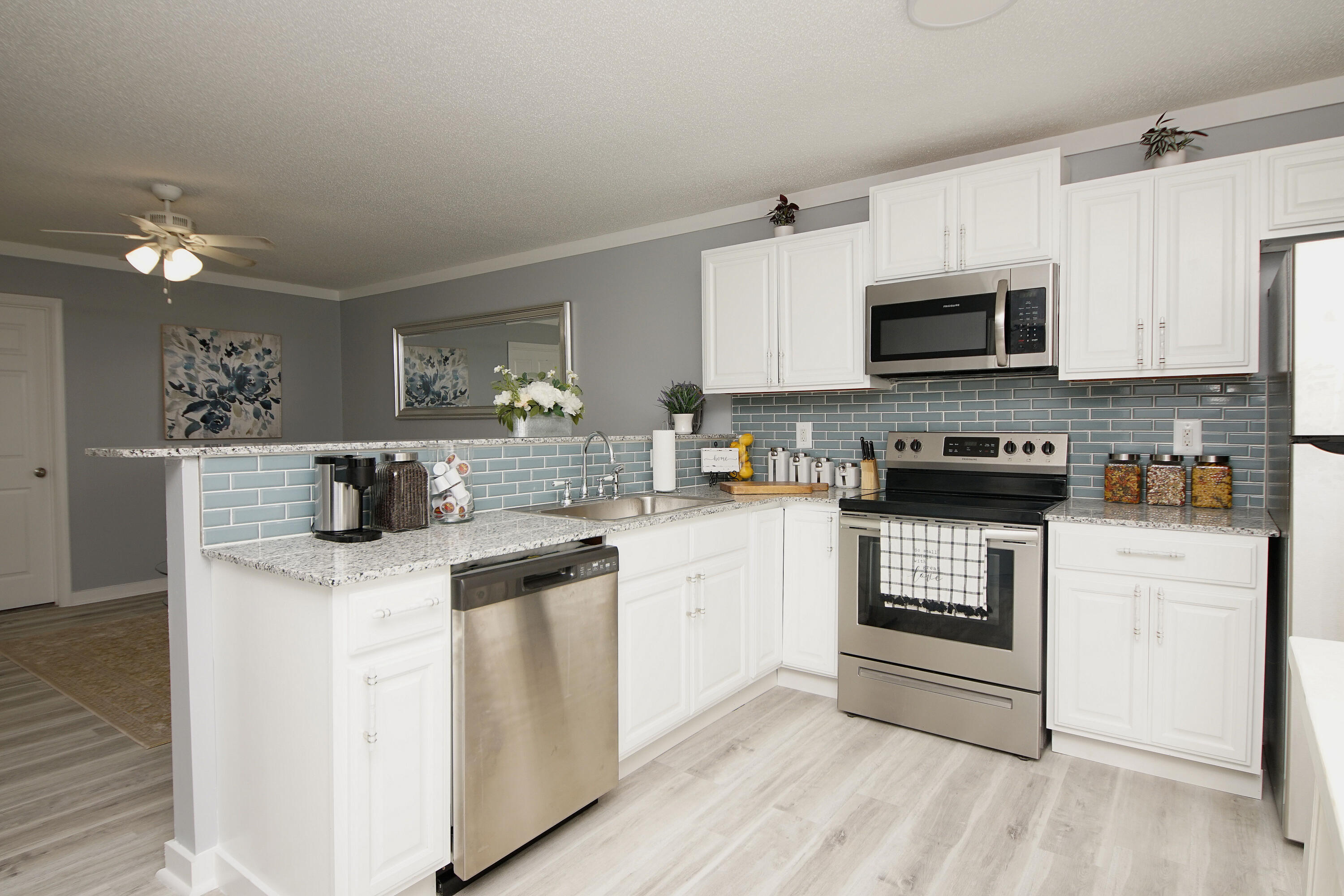 5253 Kervin Road Crestview, FL 32539 - Photo 8 of 26 5253KervinKItchen1