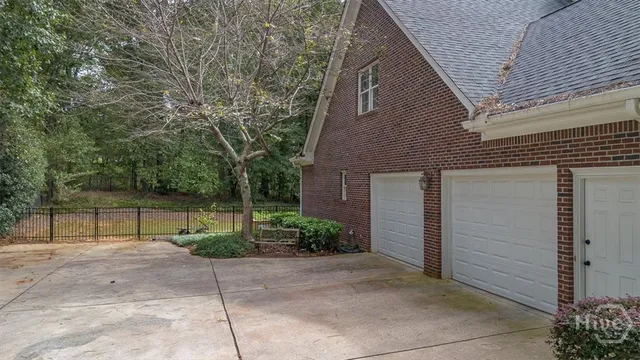 $849,000 | 1171 Spring Lake Drive, Bishop, GA 30621