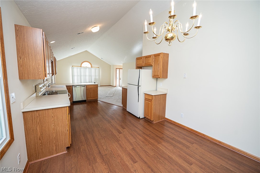 116 Chimney Ridge Chardon, OH 44024 - Photo 12 of 30 Gallery Image 12