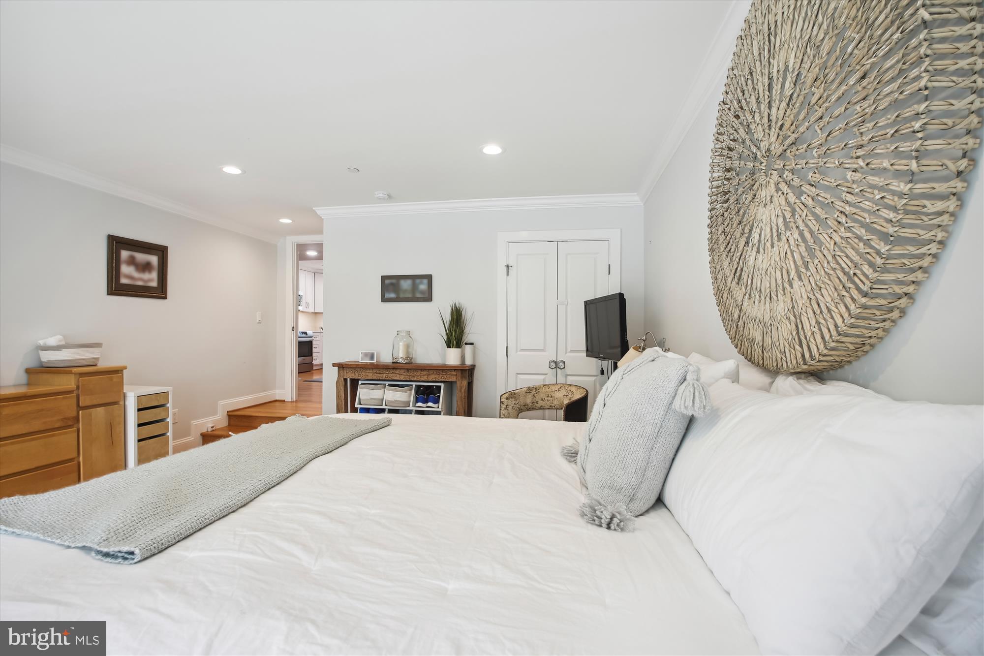 628 Bay Ridge Avenue Annapolis, MD 21403 - Photo 16 of 48 Main Level Bedroom