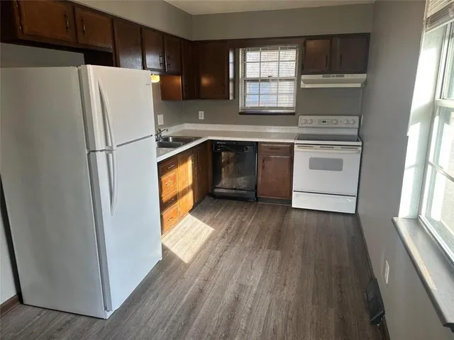 $242,500 | 1420-1422 South Haden Court, Independence, MO 64050