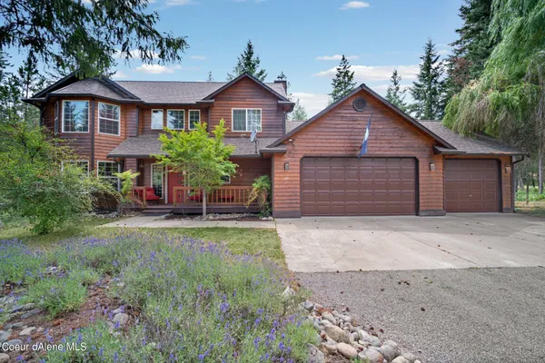 $639,000 | 106 Quiet Place, Moyie Springs, ID 83845