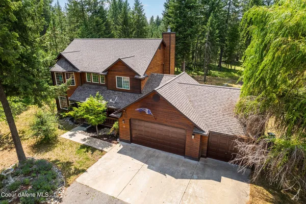 $639,000 | 106 Quiet Place, Moyie Springs, ID 83845