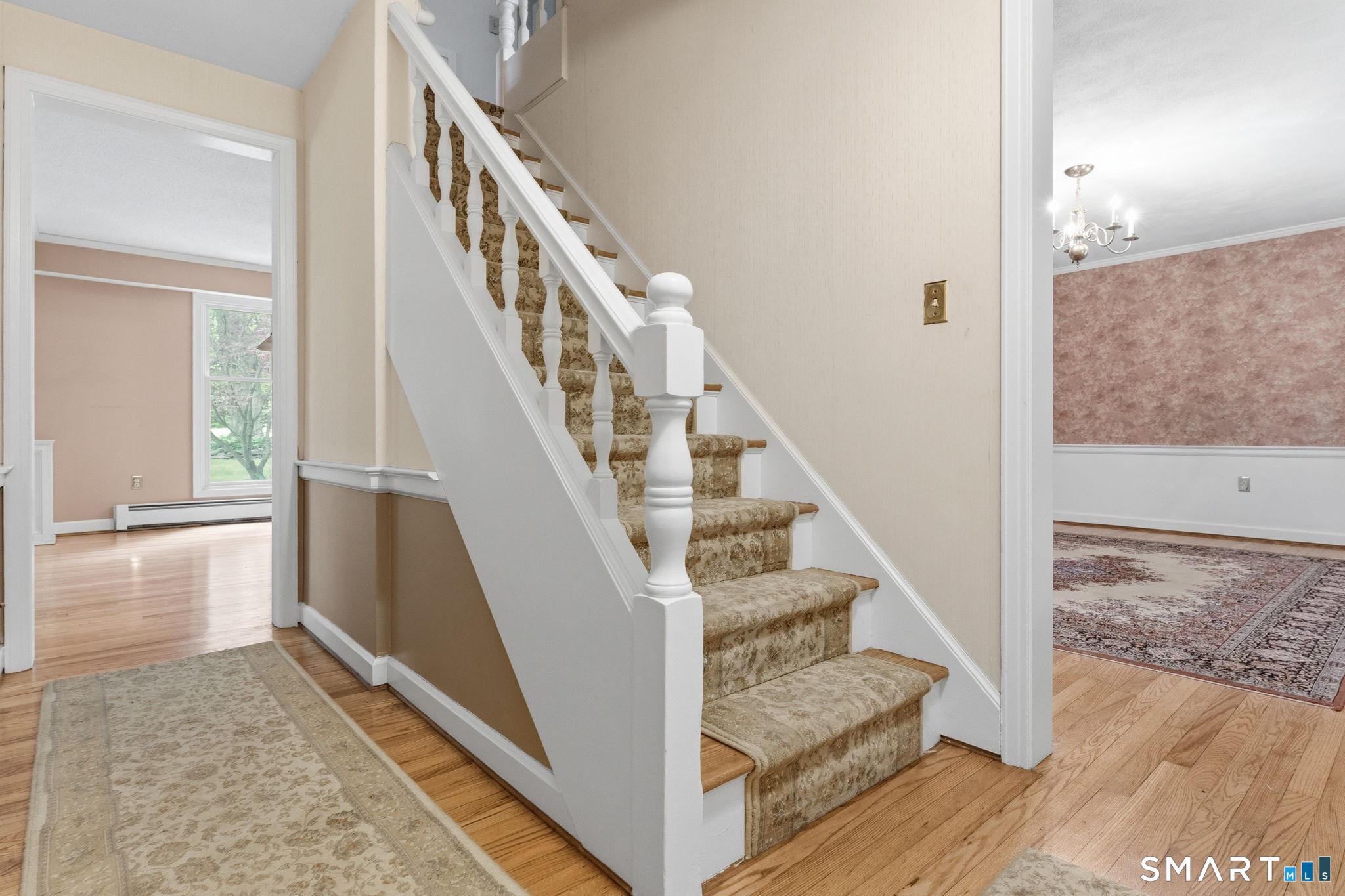 13 Juniper Road Bloomfield, CT 06002 - Photo 11 of 39