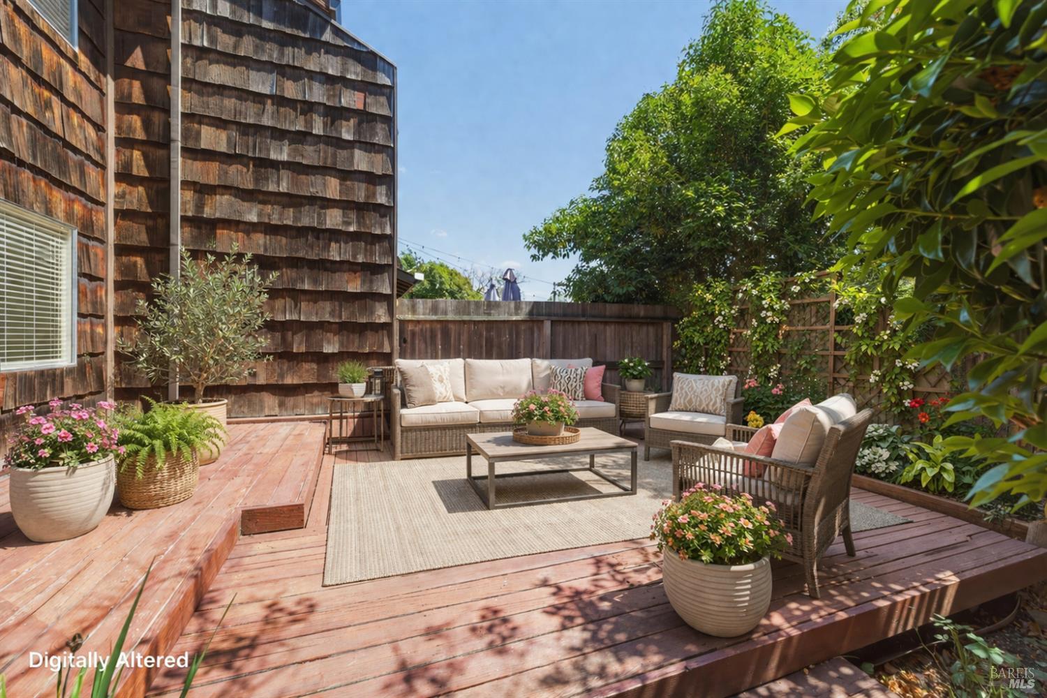 1565 Parkway Drive Rohnert Park, CA 94928 - Photo 5 of 42 a view of a patio with couches and potted plants