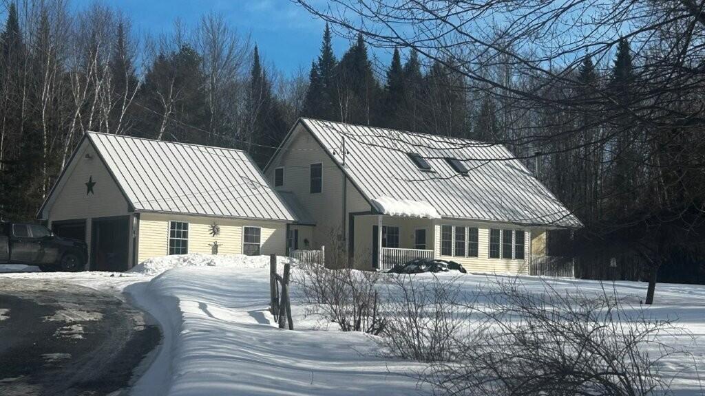 37 Trolley Line Madison, ME 04950 - Photo 1 of 27 Front