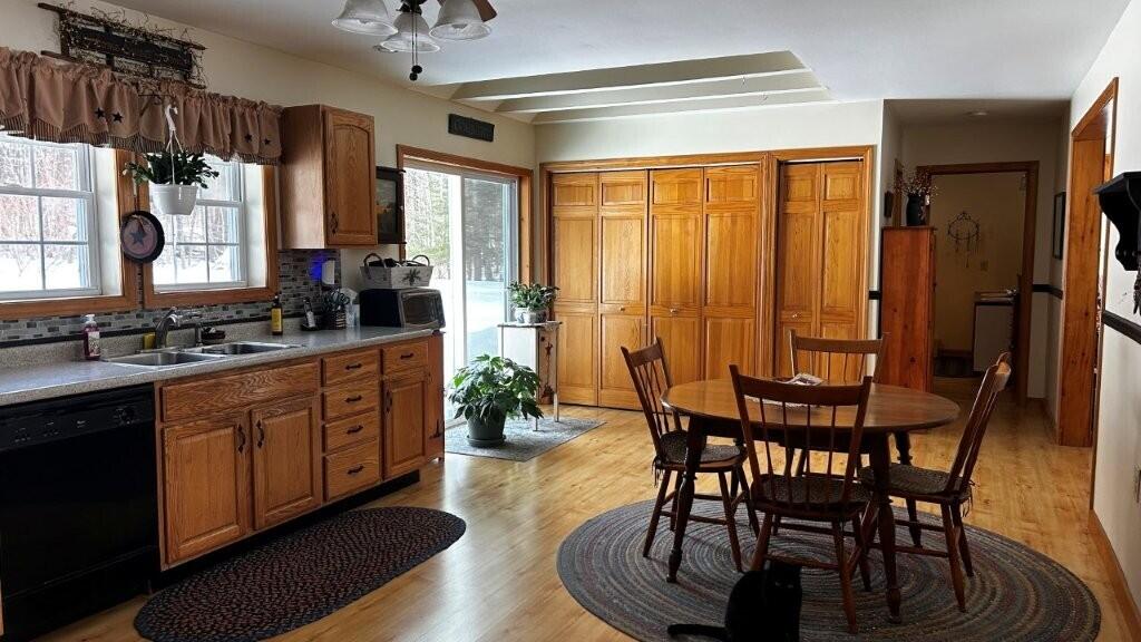 37 Trolley Line Madison, ME 04950 - Photo 3 of 27 Kitchen