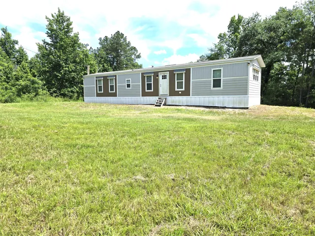 $164,900 | 215 Buffalo Way Drive, Trinity, TX 75862