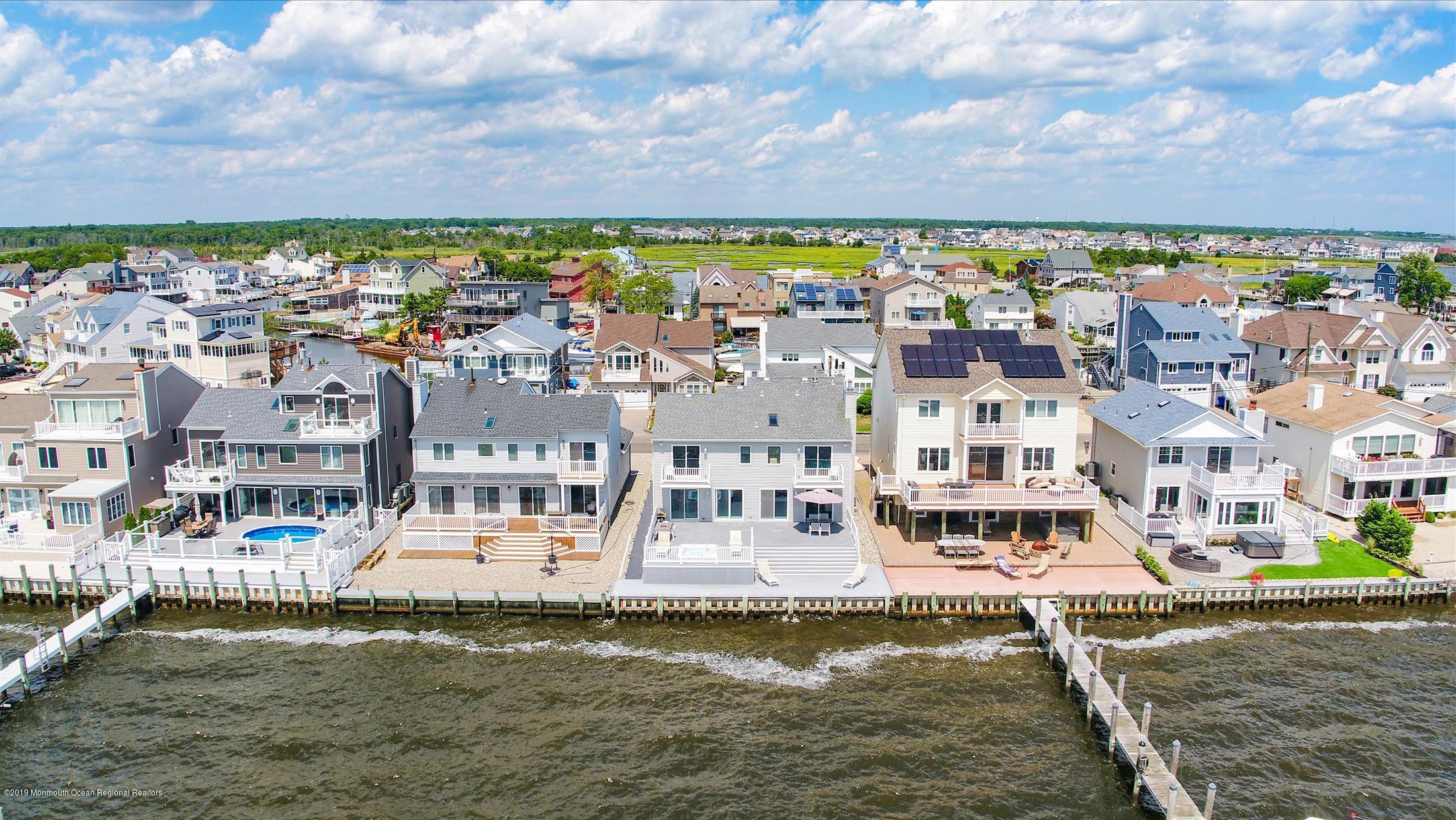 57 Rochester Drive Brick, NJ 08723 - Photo 4 of 42 DJI_0545