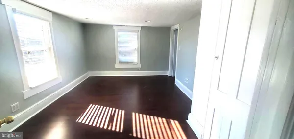 $1,450 | 101 Black Horse Pike, Unit 2, Haddon Heights, NJ 08035