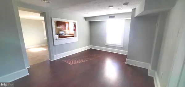 $1,450 | 101 Black Horse Pike, Unit 2, Haddon Heights, NJ 08035