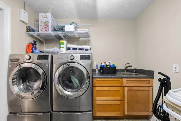 $415,000 | 3205 Windmill Circle, Cantonment, FL 32533