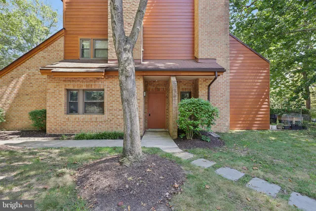 $280,000 | 7523 Weather Worn Way, Unit B, Columbia, MD 21046