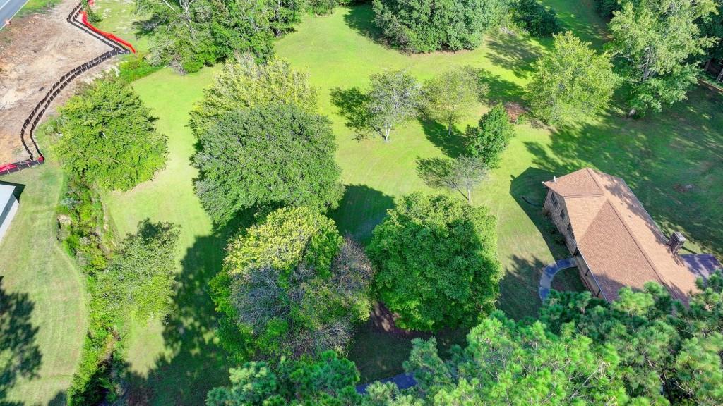 5680 Abbotts Bridge Road Johns Creek, GA 30097 - Photo 61 of 63 a view of a garden