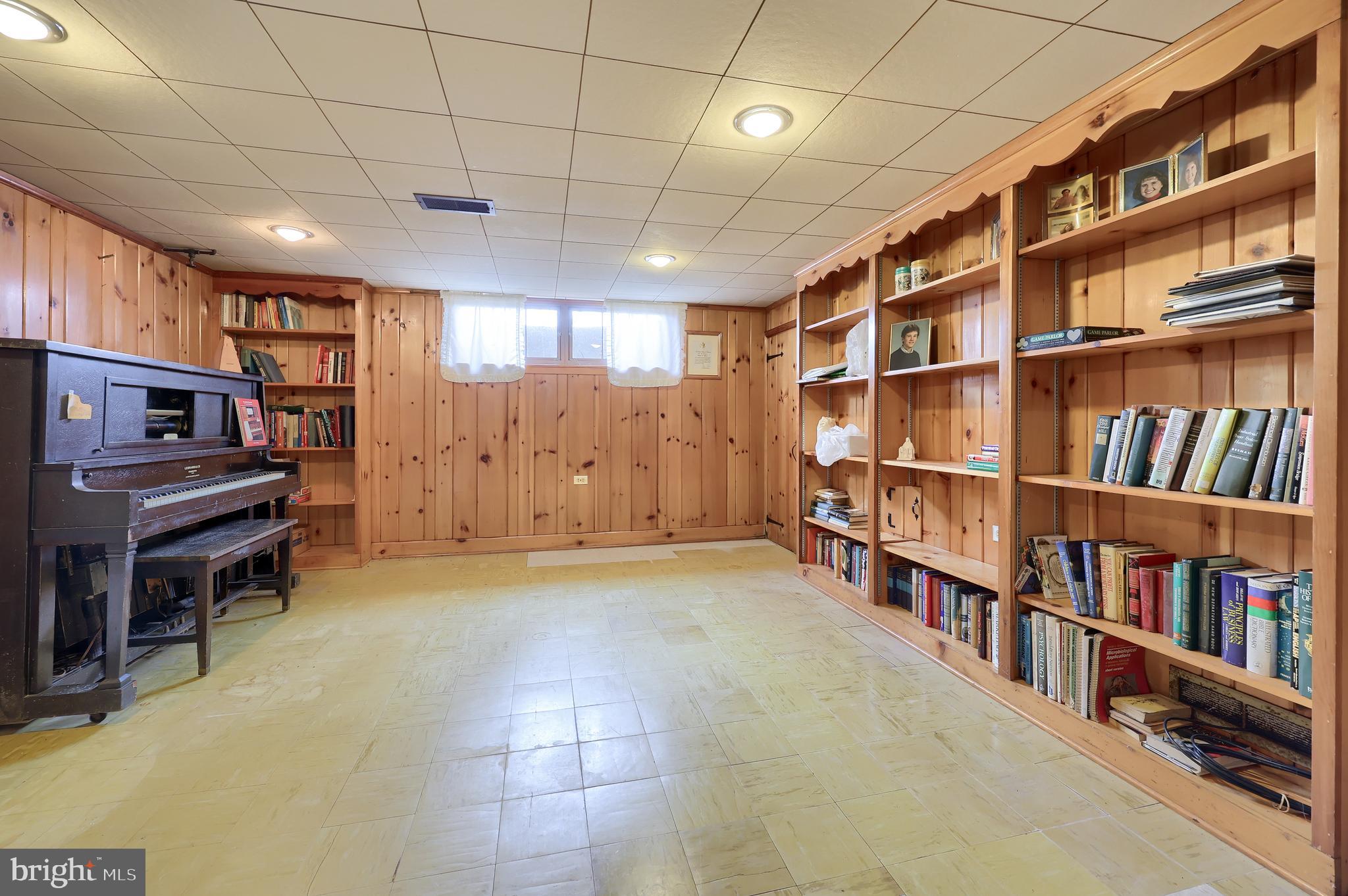 3902 Reiff Place Reading, PA 19606 - Photo 36 of 44 Gallery Image 36