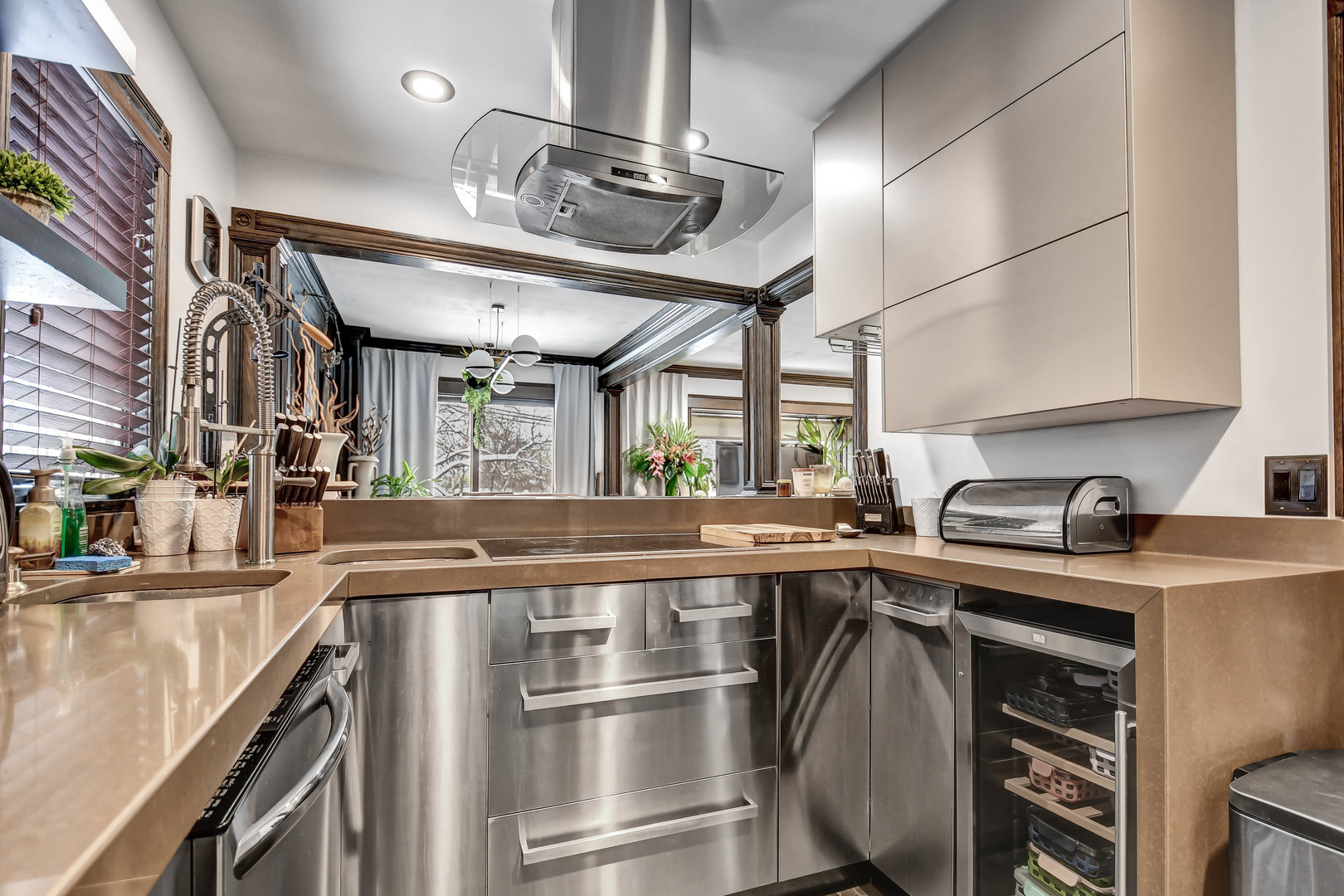 491 Old Surrey Road, Unit A Hinsdale, IL 60521 - Photo 11 of 23 a kitchen with a stove and a sink