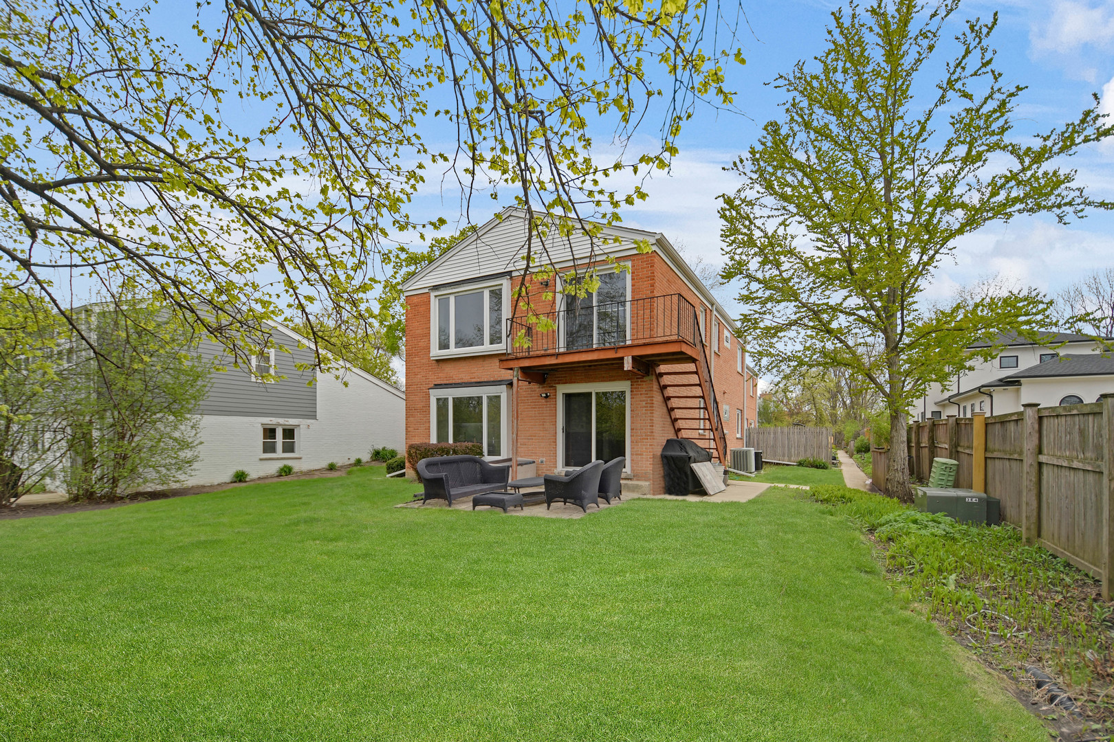 491 Old Surrey Road, Unit A Hinsdale, IL 60521 - Photo 32 of 32