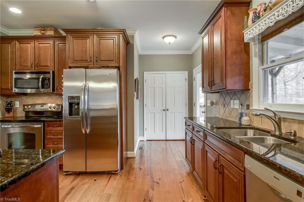 3994 Random Woods Road Liberty, NC 27298 - Photo 10 of 30 Gallery Image 10