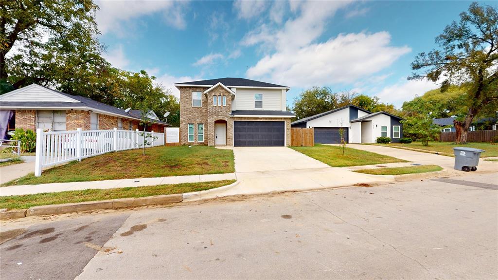 1615 Poplar Street Dallas, TX 75215 - Photo 2 of 31 a view of house with swimming pool outdoor seating