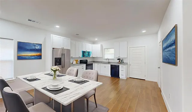 $430,000 | 1615 Poplar Street, Dallas, TX 75215