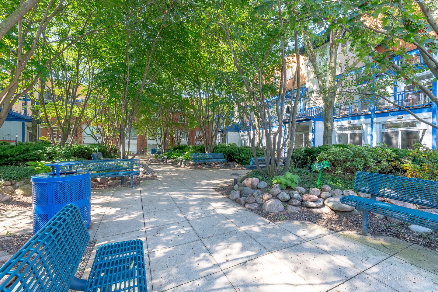 1151 West Washington Boulevard, Unit 125 Chicago, IL 60607 - Photo 2 of 24 a view of a patio with chairs and potted plants