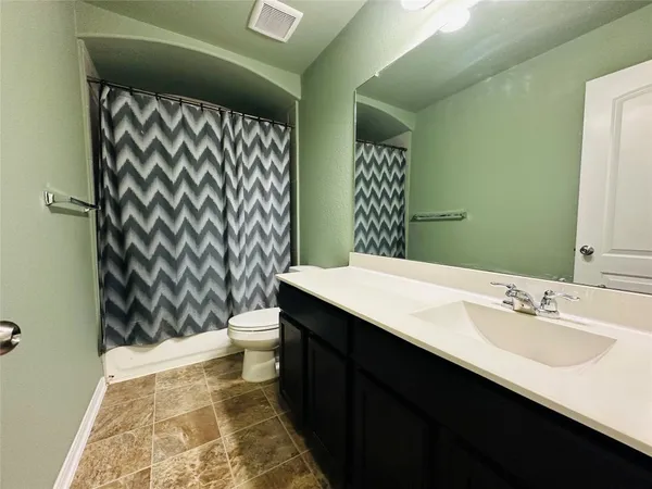 $2,450 | 15218 Loys Coves Court, Humble, TX 77396