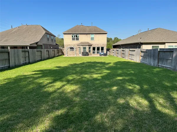 $2,350 | 15218 Loys Coves Court, Humble, TX 77396