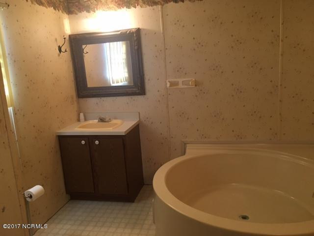 11134 Red Oak Road Whitakers, NC 27891 - Photo 10 of 15 11134RedoakIMG_3490