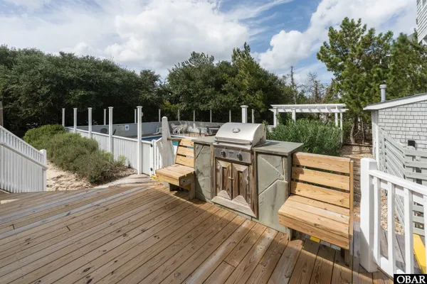 $1,999,999 | 470 Pipsis Point Road, Unit 14, Corolla, NC 27927