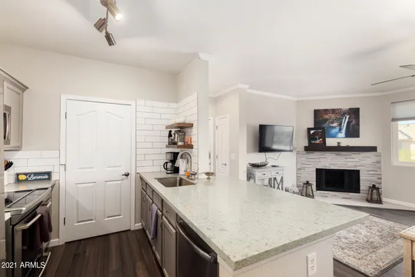 $289,000 | 16013 South Desert Foothills Parkway, Unit 2167, Phoenix, AZ 85048