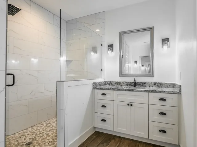 $2,900 | 319 Parallel Circle, Horseshoe Bay, TX 78657