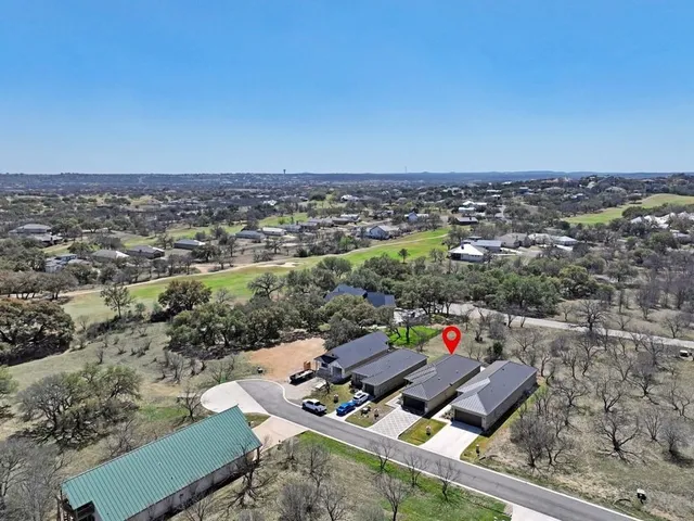 $2,900 | 319 Parallel Circle, Horseshoe Bay, TX 78657