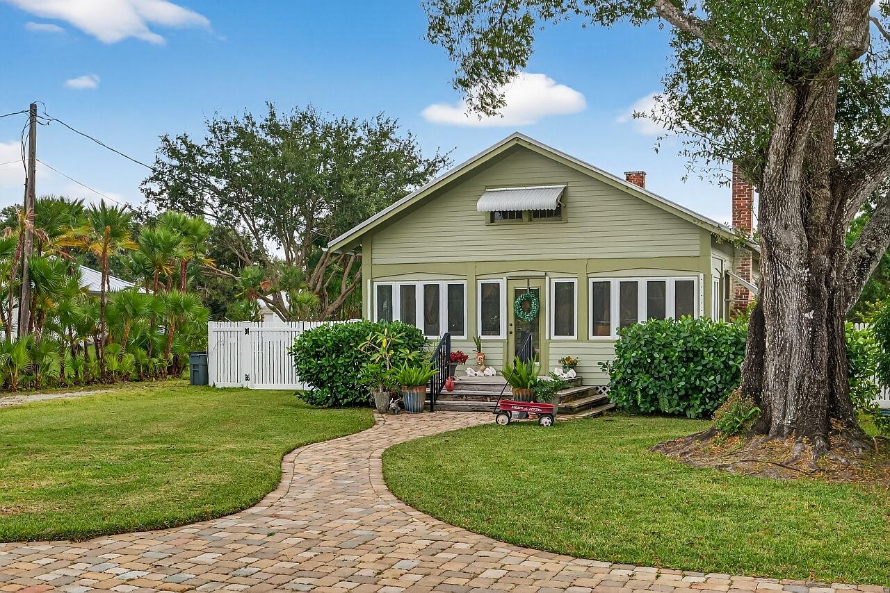 4876 Christensen Road Fort Pierce, FL 34981 - Photo 8 of 51 4876-Christensen-Rd-HigMedia-010-1280