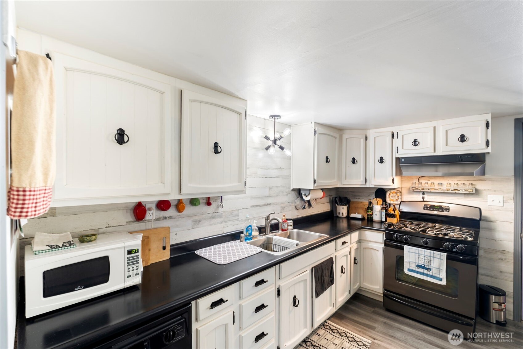 209 Drews Prairie Road Toledo, WA 98591 - Photo 14 of 39