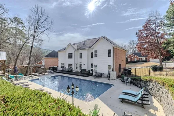 $495,000 | 26 Saddlebrook Drive, Rome, GA 30161