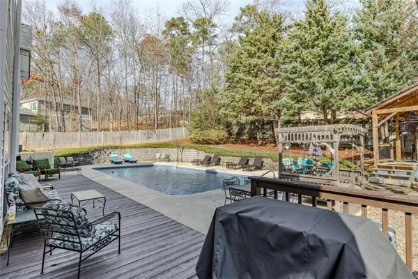 $495,000 | 26 Saddlebrook Drive, Rome, GA 30161